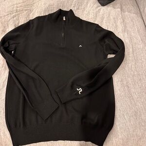 J LINDEBERG PULLOVER QUARTER ZIP TOUR ISSUE SWEATER
